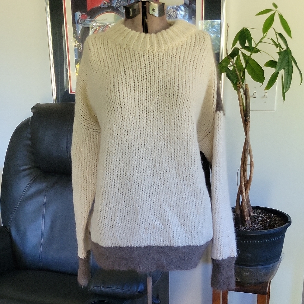 Zara Mohair Sweater Medium Cream/Brown